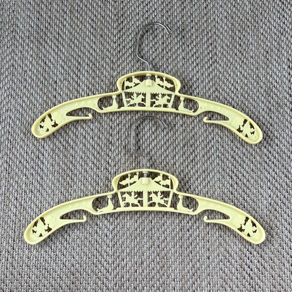 2 Vintage 1960s Ivory Baby Circus Carousel Hangers - Picture 1 of 7